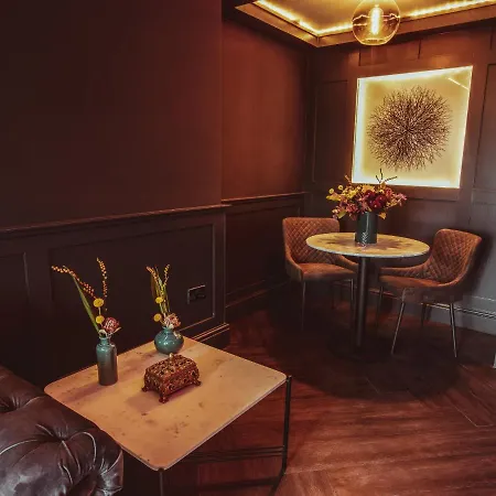 The Bank Manager'S Office
